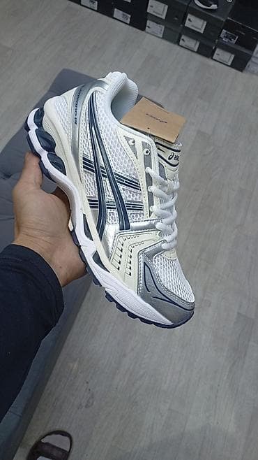 гель алоэ вера: Мужские кроссовки, 43, Asics, Новый, цвет - Белый — 3