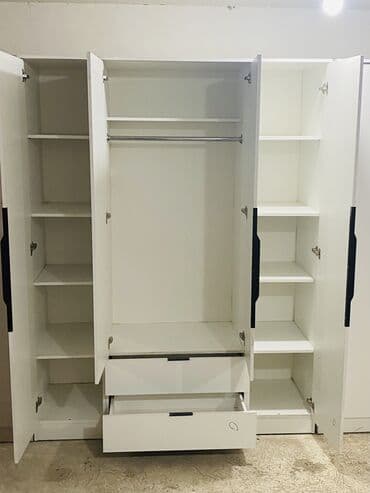 Шифоньеры: Белый трехсекционный шкаф для одежды с распашными дверцами — 5