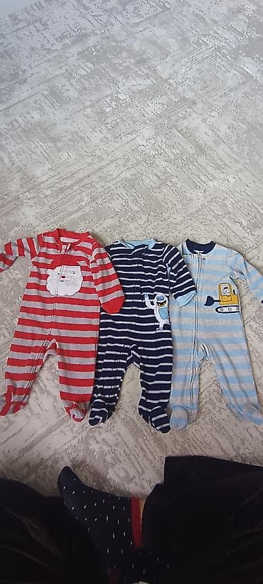 Бусы: Вещи для девочки от 6 до9 месяцев 
без пятен. за все 1000 — 5