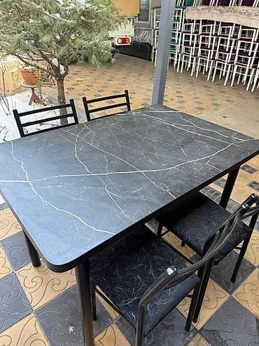 металлический стол для кухни: Кухонный стол и стул, цвет - Черный — 2