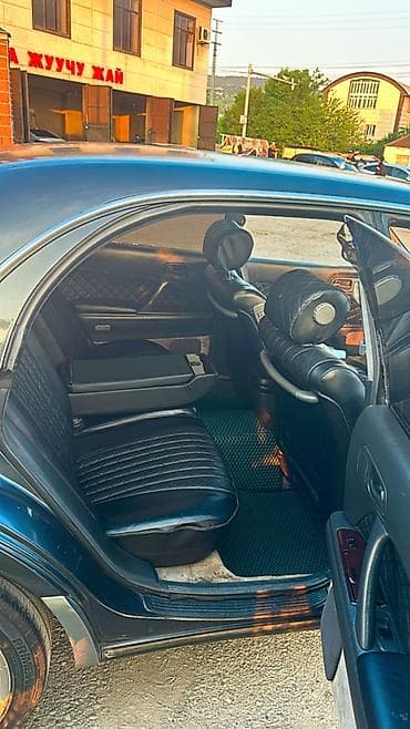 краун 171: Toyota Crown Majesta: 1992 г., 4 л, Автомат, Газ, Бус — 5