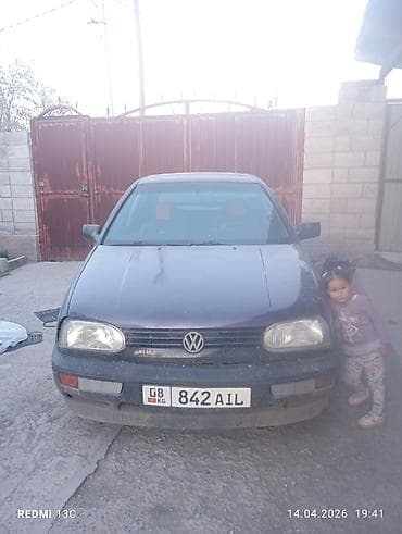 m5 e60: Volkswagen Golf: 1993 г., 1.8 л, Ручные, Бензин, Хэтчбэк — 1