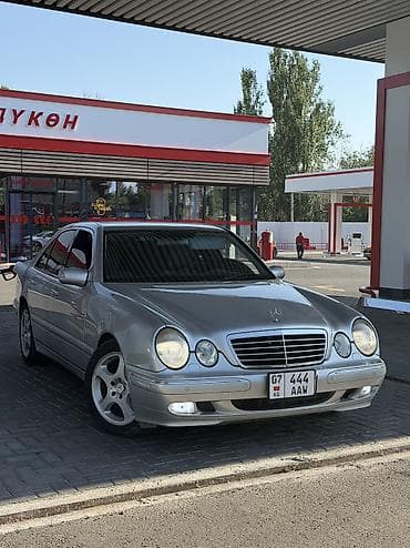 Mercedes-Benz E-Class: 1999 г., 3.2 л, Седан