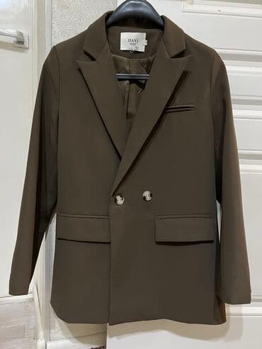 срочно продаю в связи с переездом: Пиджаки, жакеты — 2