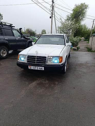 Продажа авто: Mercedes-Benz W124: 1986 г., 2.3 л, Механика, Бензин, Седан — 4