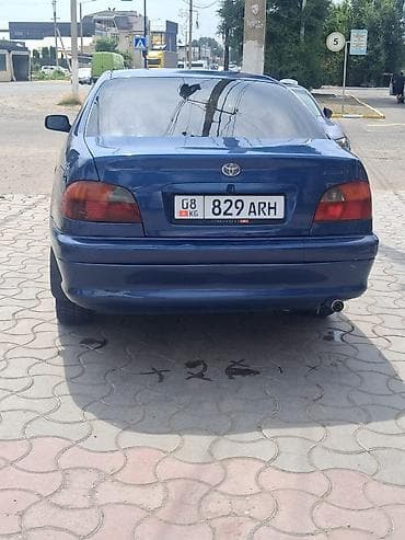 eafc 25: Toyota Avensis: 2001 г., Механика, Бензин, Седан — 2