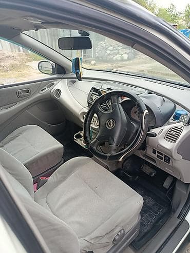саната нюрас: Nissan Almera Tino: 2000 г., 1.8 л, Автомат, Бензин, Минивэн — 6