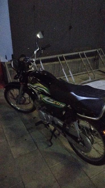 Продаю, с небольшим пробегом в хорошем состоянии, Honda Cd 70 4х