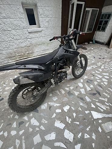 мотоцыкыл: 300 кубовый XGZ — 1