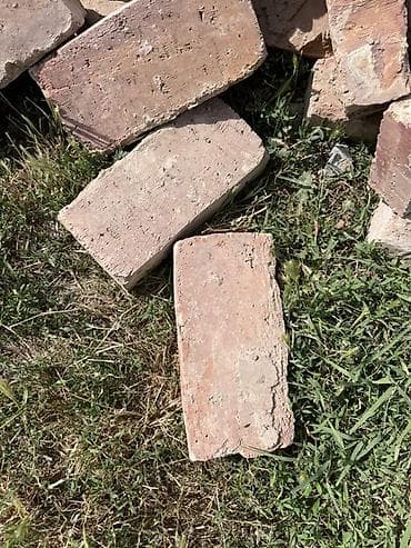 машина дров: Кирпич керамический (разбор, полнотелый) Описание: - Полнотелые — 1