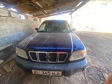 Subaru Forester: 2001 г., 2 л, Механика, Бензин, Кроссовер