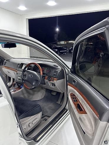 step 2: Toyota Mark II: 2003 г., 2 л, Автомат, Бензин, Седан — 7