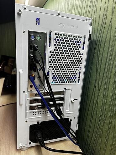 серверы mid tower: Компьютер, ядер - 12, ОЗУ 32 ГБ, Игровой, Б/у, Intel Xeon, AMD Radeon RX 580, SSD — 4