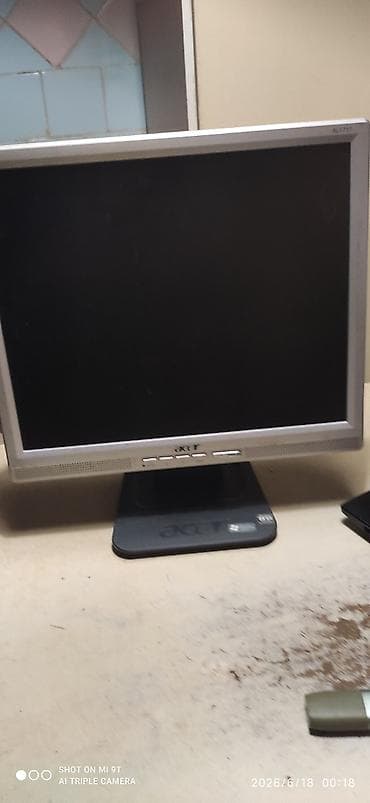 am 4: Монитор, Acer, LCD, 16" - 17" — 1