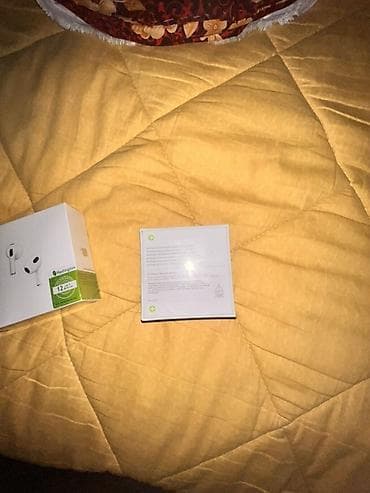 Аксессуары для мобильных телефонов: Apple AirPods Pro (3–4-го поколения) с MagSafe Charging Case - — 2