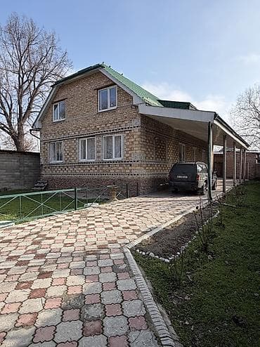 Срочно продаётся мансардный дом! 📍 Район: Свердловский 🏡 Участок: 9,5 — 2
