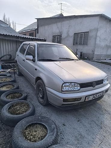 гитара корт: Volkswagen Golf: 1997 г., 2 л, Автомат, Бензин, Хэтчбэк — 1