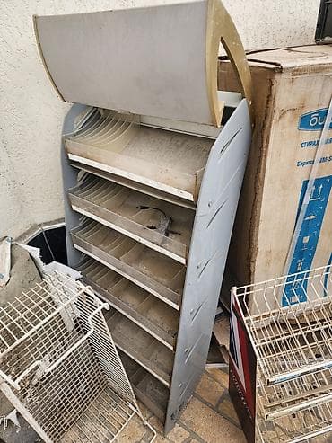 бу стелаж: Торговое оборудование для магазина Комплект витрин и стоек для — 3