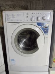 скупка нерабочих стиральных машин: Стиральная машина Indesit, Б/у, Автомат, До 5 кг, Компактная — 1