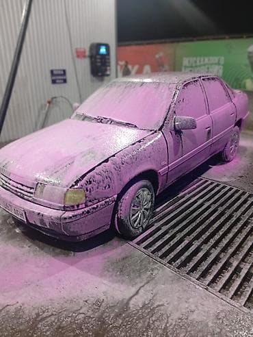 бампер на гетз: Opel Kadett: 1994 г., Ручные, Бензин, Седан — 1