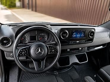 Жеңил жүк ташуучу унаа, Mercedes-Benz, Колдонулган — 5