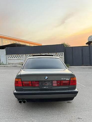 BMW: BMW 5 series: 1989 г., 3 л, Механика, Бензин, Седан — 6