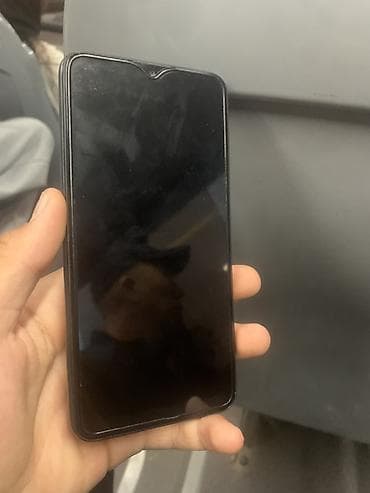 ips 24: Redmi, Redmi 8, 64 ГБ, цвет - Черный — 3