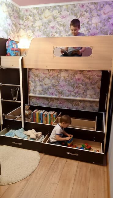 куплю кресло кровать бу: Продается кровать двухъярусная без матрасов, в отличном состоянии — 1