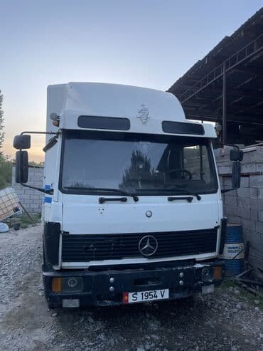 мерс грузовой 817: Грузовик, 6 т, Б/у — 2