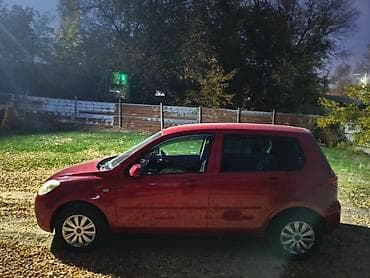 Mazda Demio: 2005 г., 1.3 л, Автомат at lalafo.kg Mazda Demio: 2005 г., 1.3 л, Автомат