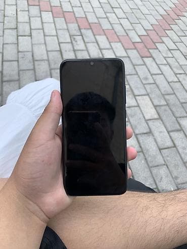 poco f5: Смартфон с экраном ~ (каплевидный вырез под фронтальную камеру) — 1