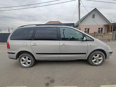хд 78: Volkswagen Sharan: 2003 г., 2 л, Механика, Бензин, Минивэн — 10