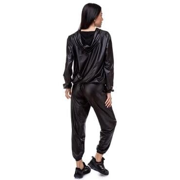 оборудование для нижнего белья: Сауна костюм предназначен как для мужчин так и для женщин. Изначально — 4