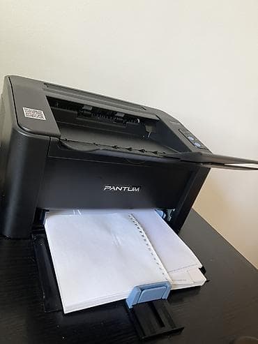 hp laserjet 1320: Лазерный принтер Pantum (монохромный). Нужно поменять картридж. - — 1