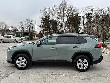 Продажа авто: Toyota RAV4: 2021 г., 2.5 л, Автомат, Бензин, Кроссовер — 7