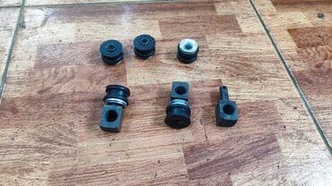 УАЗ Буханка втулка кулисы Двигатель ЗМЗ-409 См. Фото Цена указана за