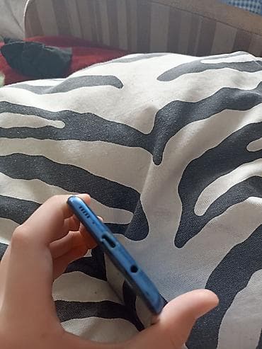 lg v10: Samsung Galaxy A30, Б/у, 64 ГБ, цвет - Синий, 2 SIM — 7