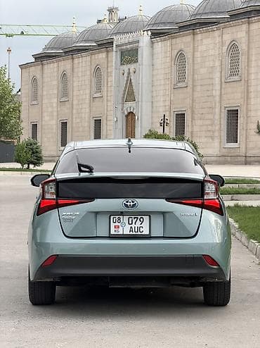 тойота приус с: Toyota Prius: 2019 г., 1.8 л, Вариатор, Гибрид, Лифтбек — 6