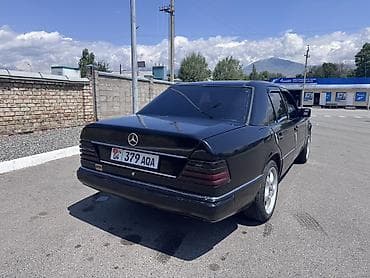 Унаа сатуу: Mercedes-Benz W124: 1989 г., 2.3 л, Автомат, Бензин, Седан — 4