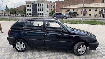 хода стирим: Volkswagen Golf: 1992 г., Механика, Хэтчбэк — 1