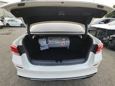 Транспорт: Kia K5: 2019 г., 2 л, Автомат, Газ, Седан — 2