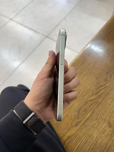 note 10: IPhone 15, 128 ГБ, 85 % — 4