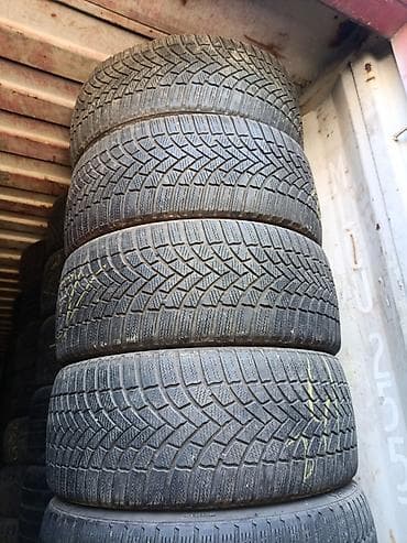 шины на 18 зимние: Шины 225 / 40 / R 18, Зима, Комплект, Польша, Bridgestone — 1