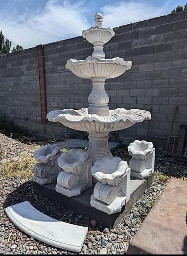 круглый бассейн: Декор для дома и сада, Декоративный фонтан — 1