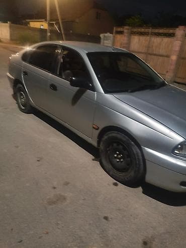 авто купить в киргизии: Toyota Avensis: 2003 г., 1.8 л, Хэтчбэк — 8