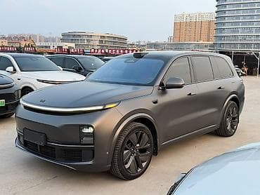 l 9 max: Lixiang L9: 2023 г., Гибрид, Кроссовер — 1
