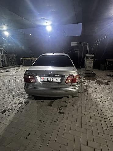 go park: Nissan Bluebird: 2001 г., 2 л, Автомат, Бензин, Седан — 8