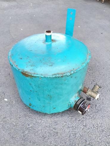 обратный: Водонагревательный бак (аристон) металлический, самодельный. - Тип — 1