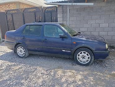 подлокотник на венто: Volkswagen Vento: 1993 г., 2 л, Ручные, Бензин, Седан — 4