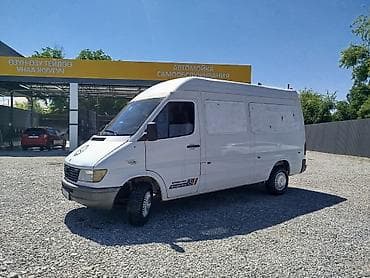 255 55 18: Легкий грузовик, Mercedes-Benz, Стандарт, 3 т, Б/у — 6